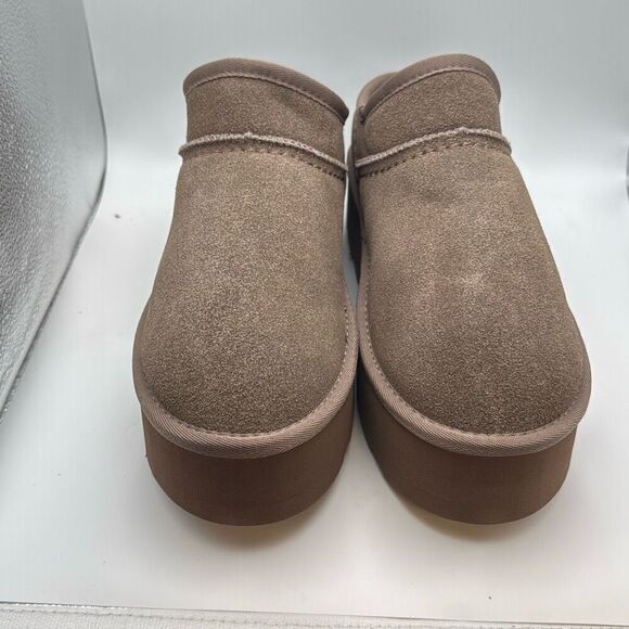CUSHIONAIRE Women's Huggy Genuine Suede Cozy Mule Platform SIZE 10 TAUPE NEW - Picture 2 of 7